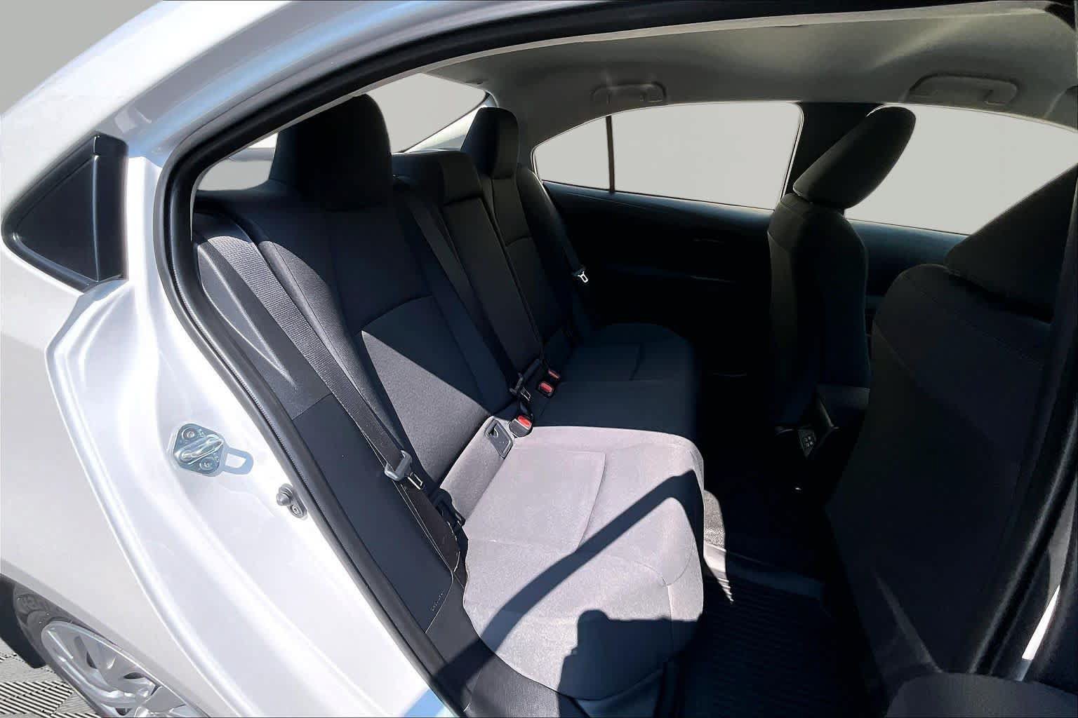 Certified 2026 Toyota Corolla LE FWD image 20