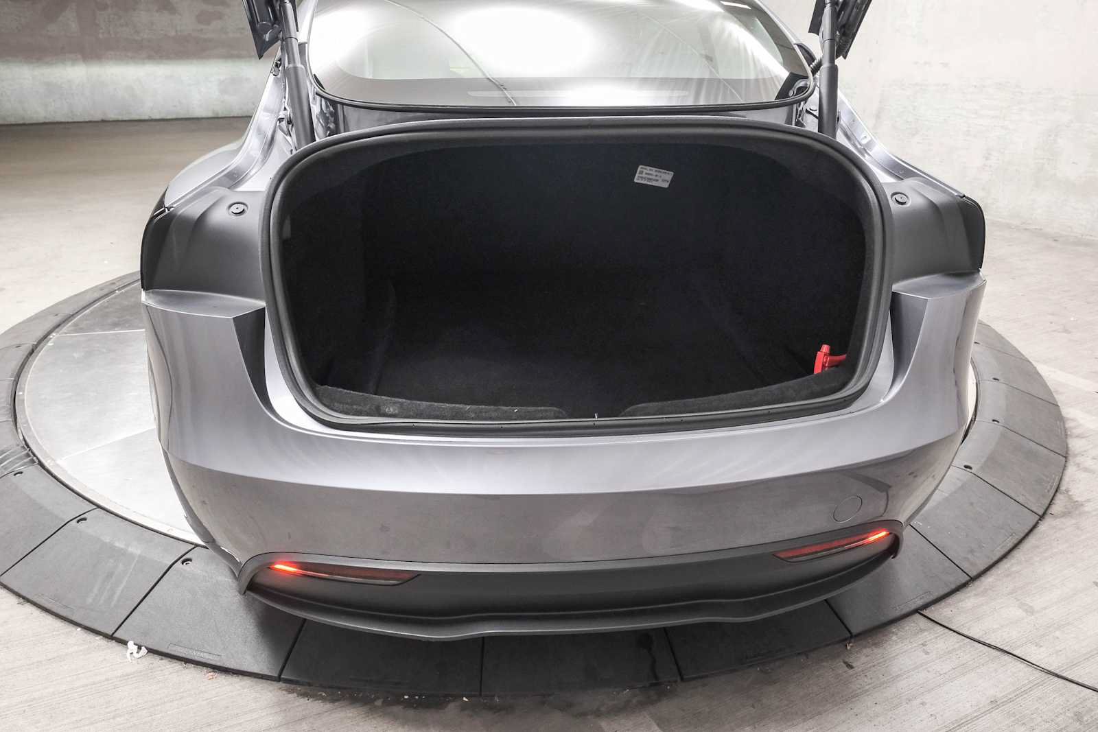 Used 2024 Tesla Model 3 Standard Range RWD image 22