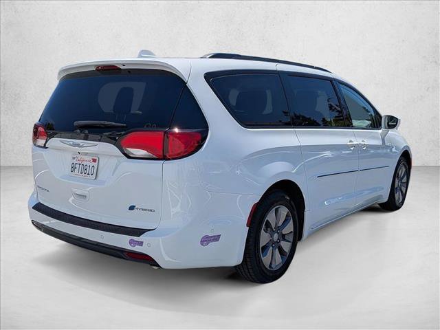 Used 2018 Chrysler Pacifica Limited w/ Advanced Safetytec Group FWD image 5