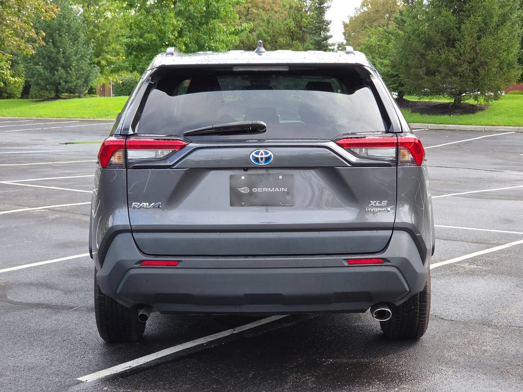 Used 2023 Toyota RAV4 XLE AWD/4WD image 21