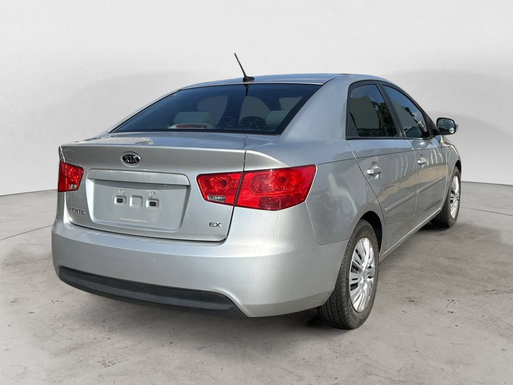 Used 2010 Kia Forte EX FWD image 3