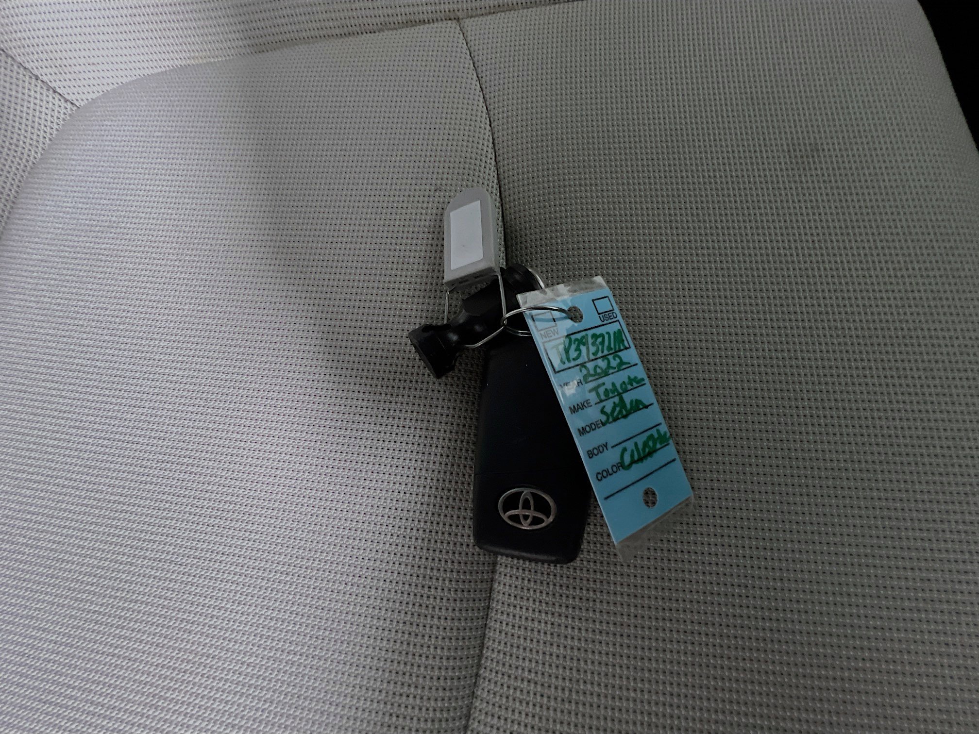 Used 2022 Toyota Corolla LE image 35