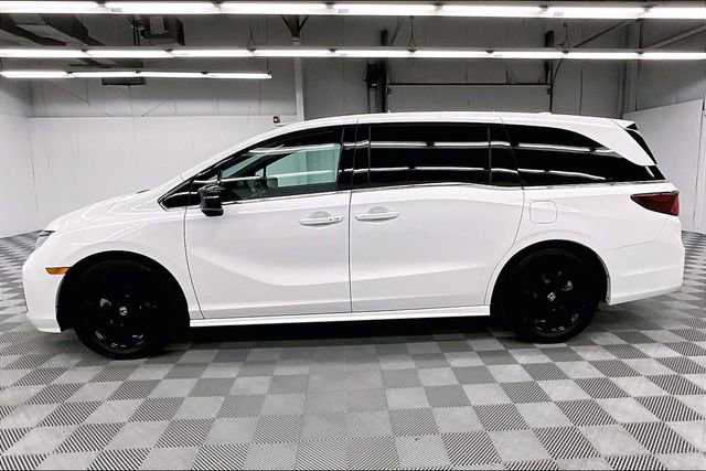 Used 2025 Honda Odyssey Sport-L image 14
