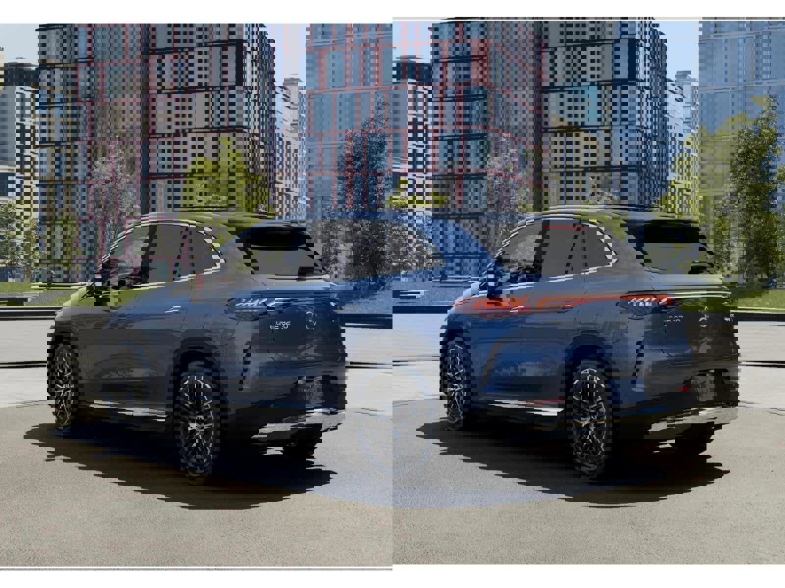 New 2026 Mercedes-Benz EQE 320 4MATIC SUV image 28