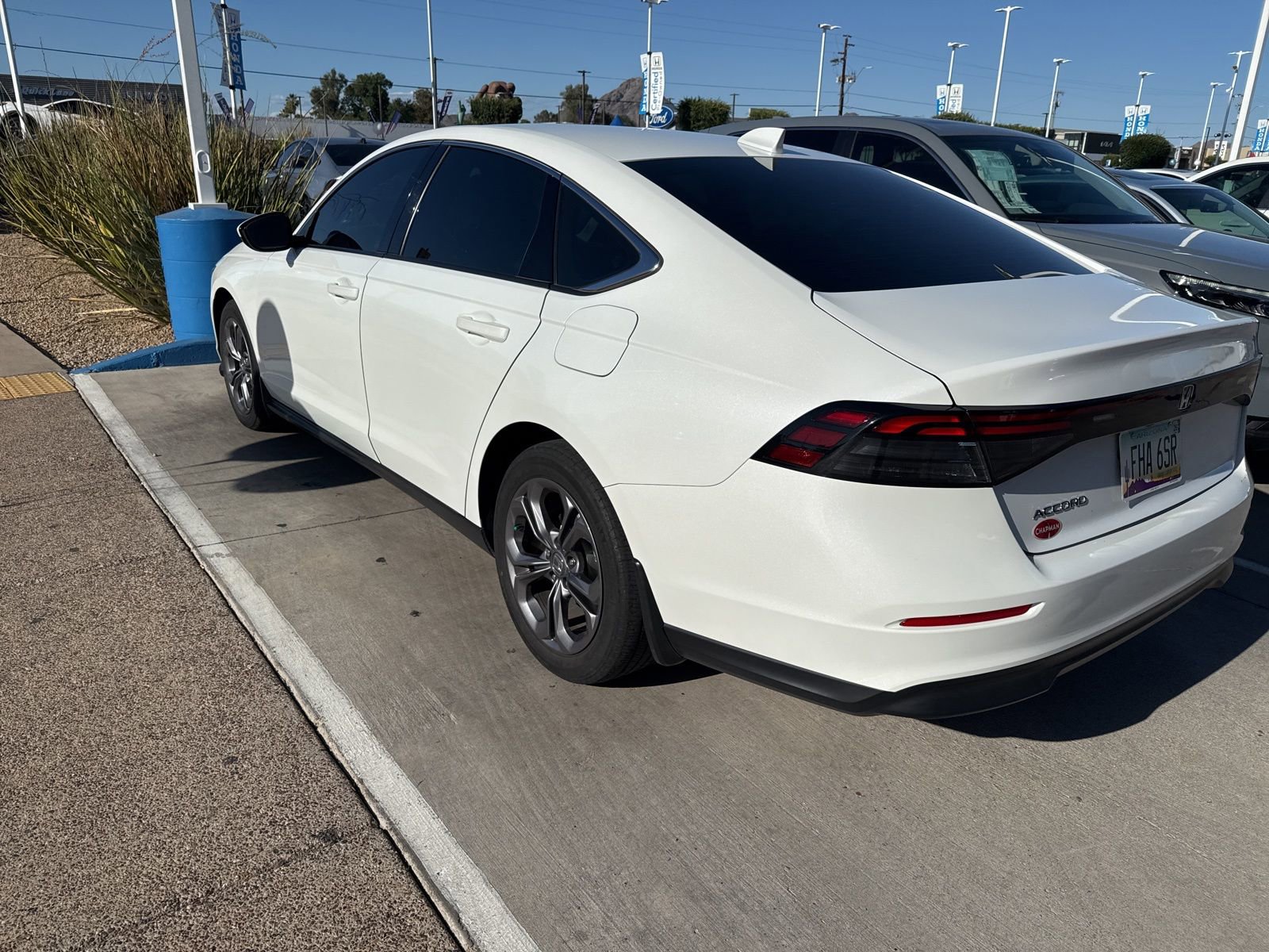 Used 2023 Honda Accord EX image 6