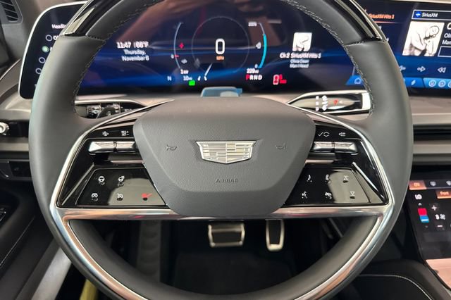 New 2026 Cadillac Vistiq Luxury w/ LPO, Floor Liner Package image 24
