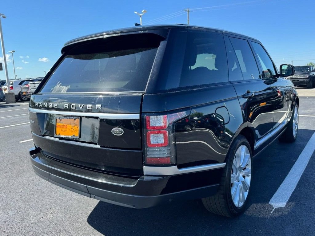 Used 2017 Land Rover Range Rover HSE AWD/4WD image 3