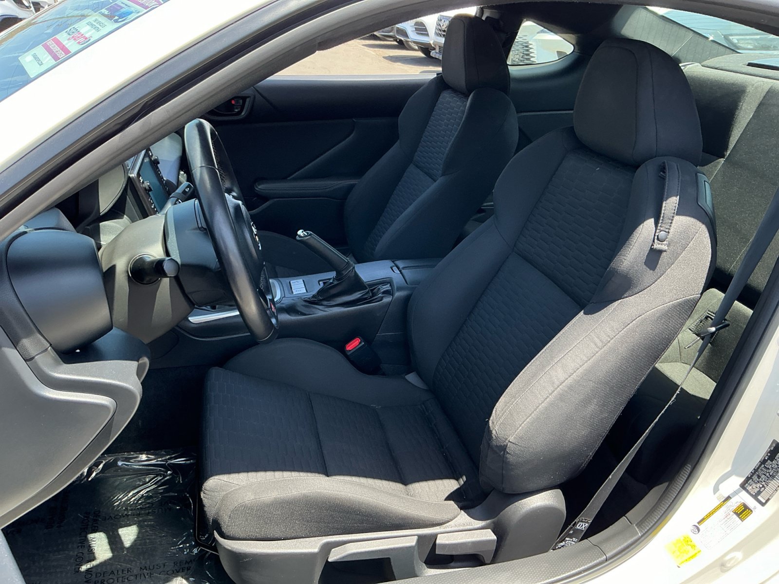 Used 2022 Toyota GR86 w/ ALL Weather Mat Package (TMS) RWD image 18