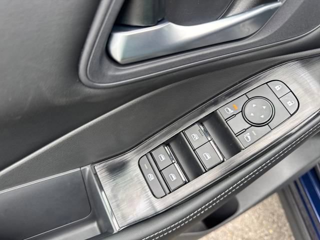 New 2026 Nissan Rogue SV image 13