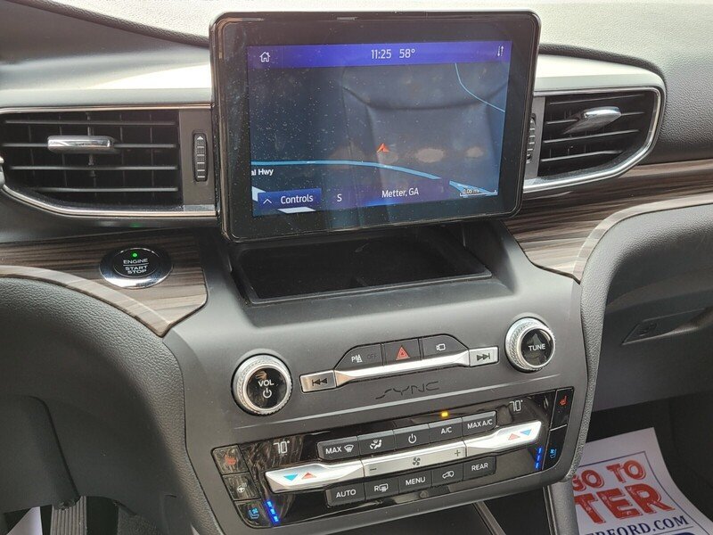 Used 2020 Ford Explorer Limited RWD image 19