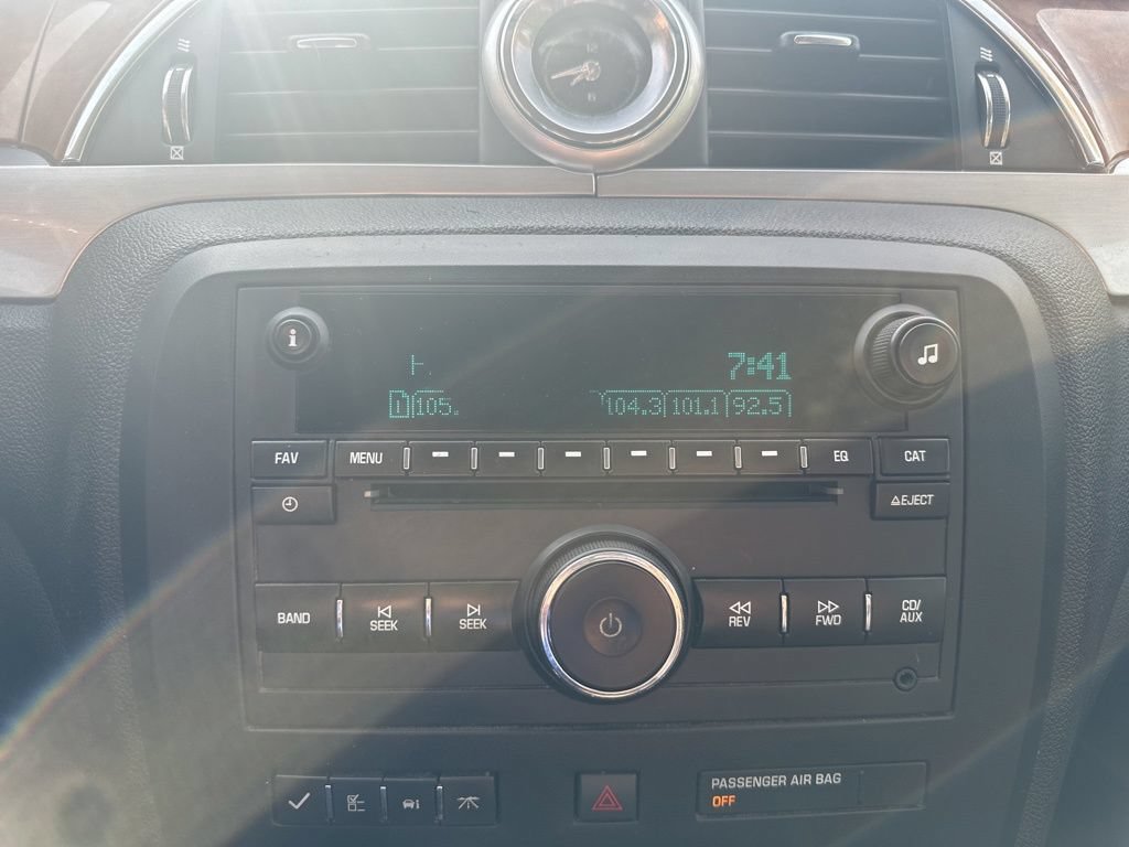 Used 2012 Buick Enclave Leather AWD/4WD image 5