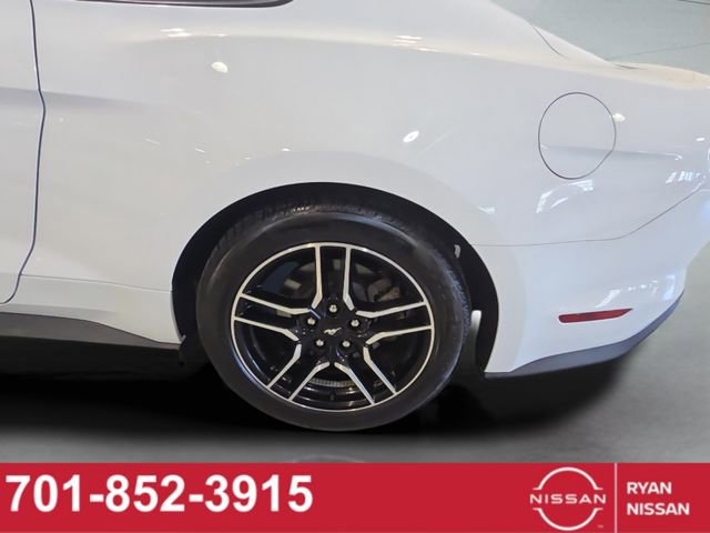 Used 2023 Ford Mustang Coupe RWD image 22