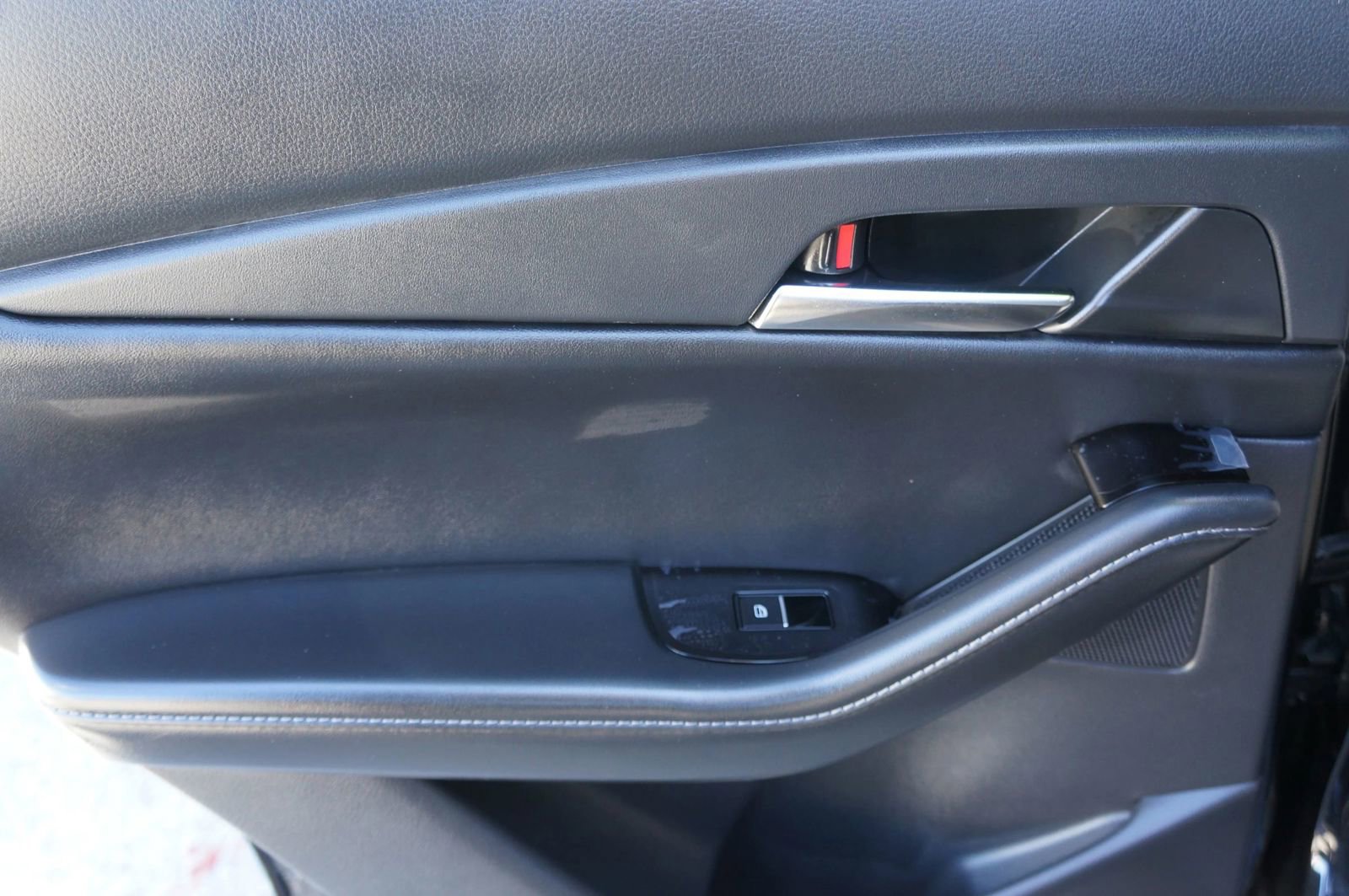 Used 2025 MAZDA CX-30 AWD 2.5 S w/ Preferred Package image 27