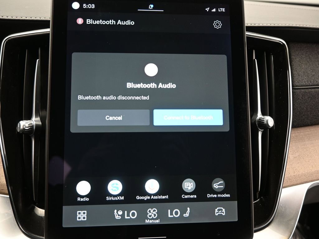 Used 2025 Volvo XC90 B5 Plus image 29