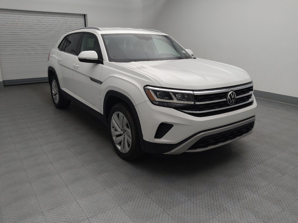 Used 2022 Volkswagen Atlas Cross Sport SE FWD image 13