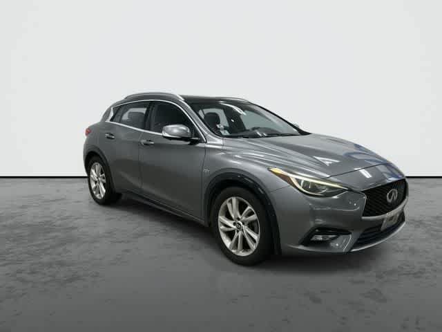 Used 2018 INFINITI QX30 Premium w/ Technology Package FWD image 5