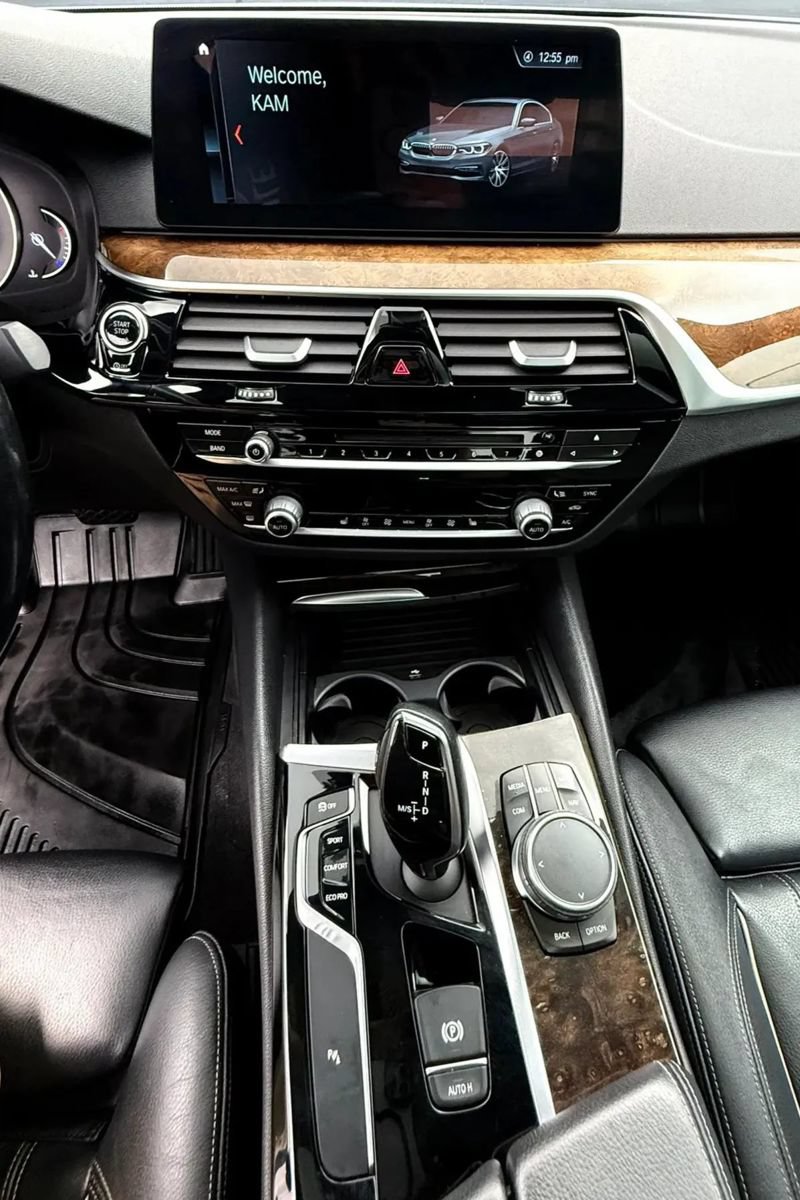 Used 2018 BMW 530i xDrive w/ Premium Package AWD/4WD image 38