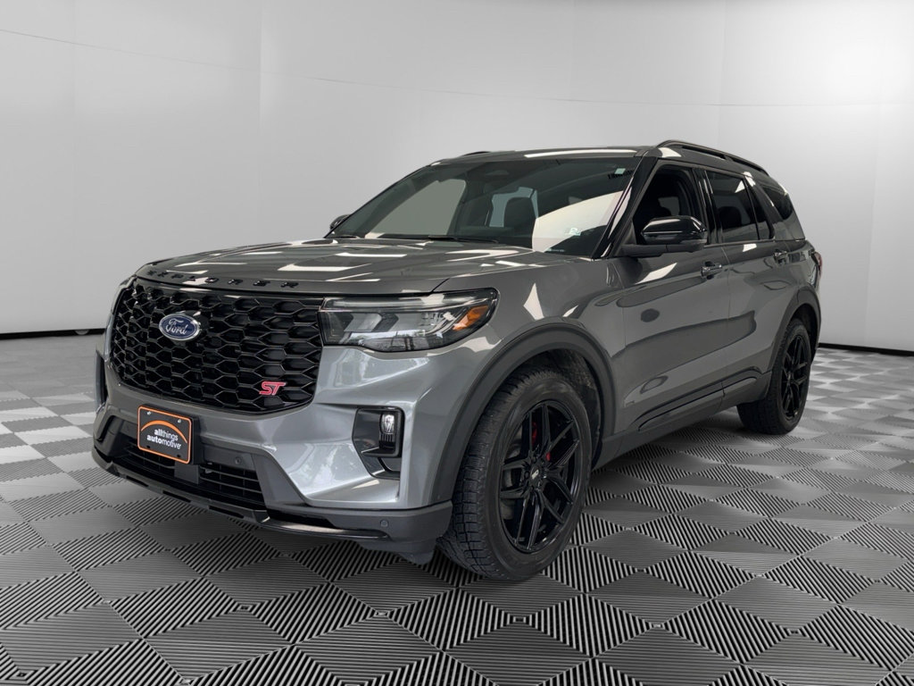 Used 2025 Ford Explorer ST AWD/4WD image 4