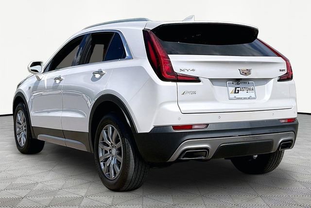 Used 2019 Cadillac XT4 Premium Luxury FWD image 4