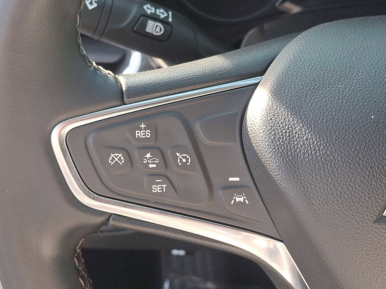 Used 2024 Chevrolet Equinox LT image 16