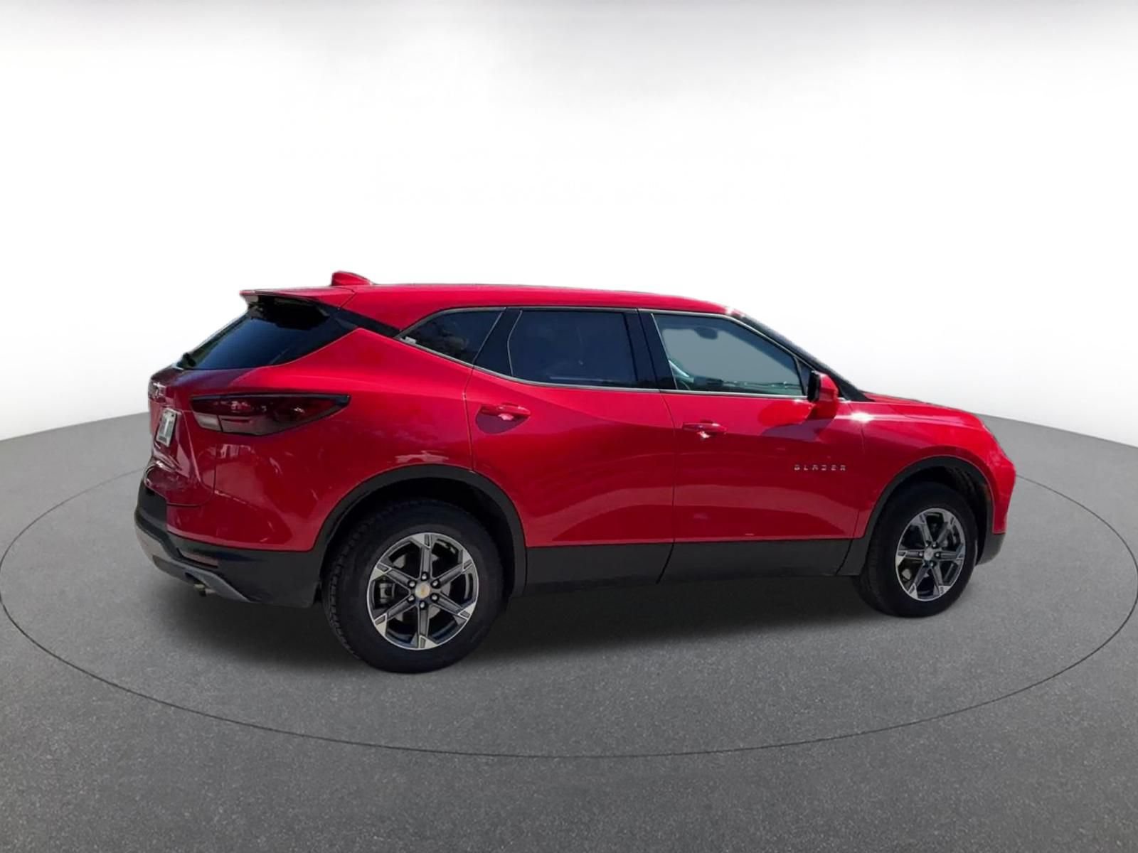Used 2026 Chevrolet Blazer LT FWD image 14