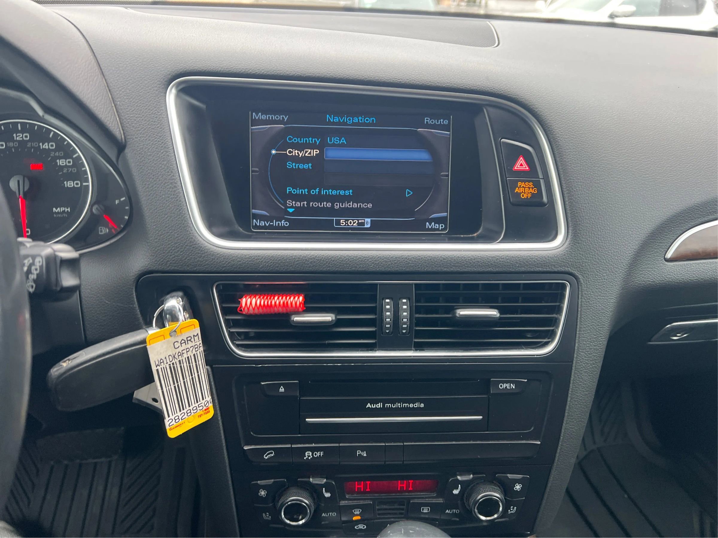 Used 2011 Audi Q5 3.2 Premium Plus w/ Audi MMI Navigation Plus Pkg image 16