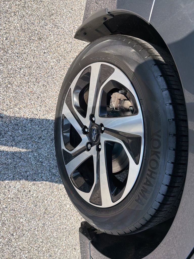 Used 2022 Subaru Legacy Limited AWD/4WD image 16