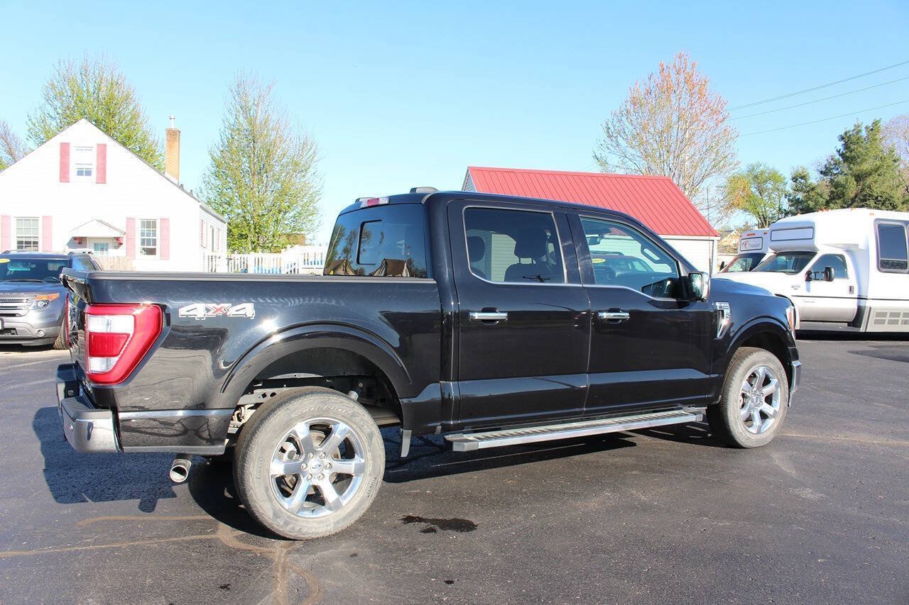 Used 2023 Ford F150 Lariat w/ Equipment Group 502A High AWD/4WD image 4