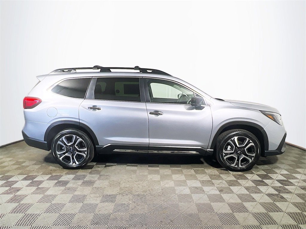 New 2025 Subaru Ascent Touring image 9