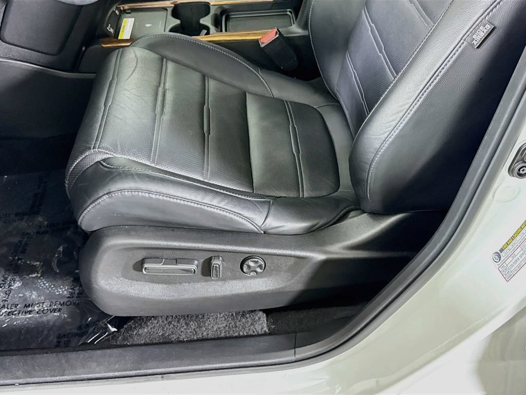 Used 2021 Honda CR-V Touring image 24