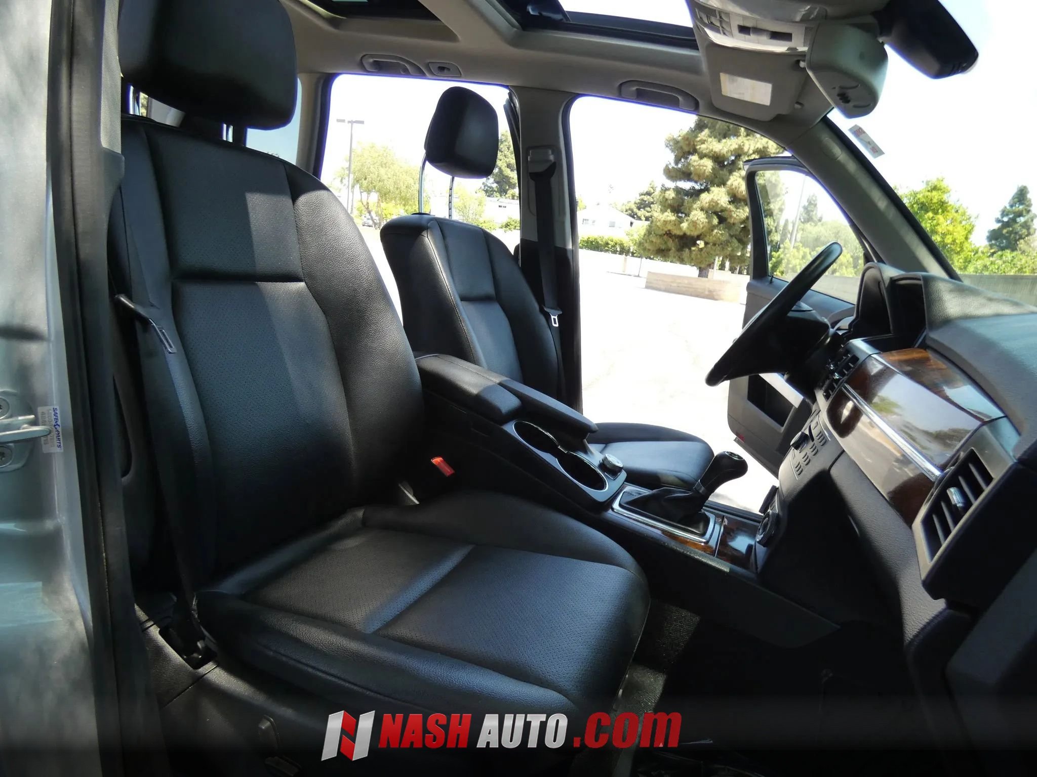 Used 2012 Mercedes-Benz GLK 350 2WD image 26