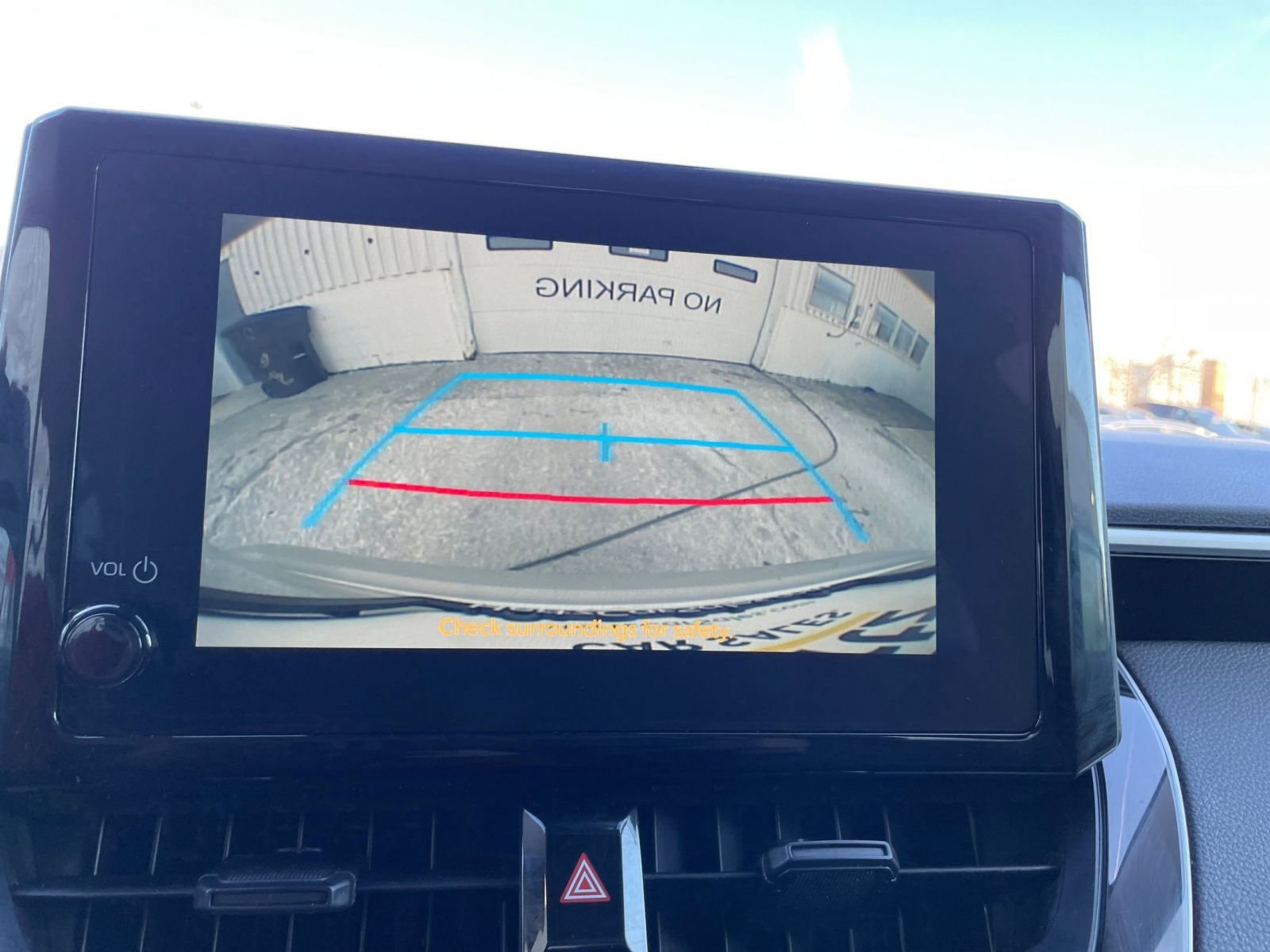 Used 2025 Toyota Corolla LE image 22