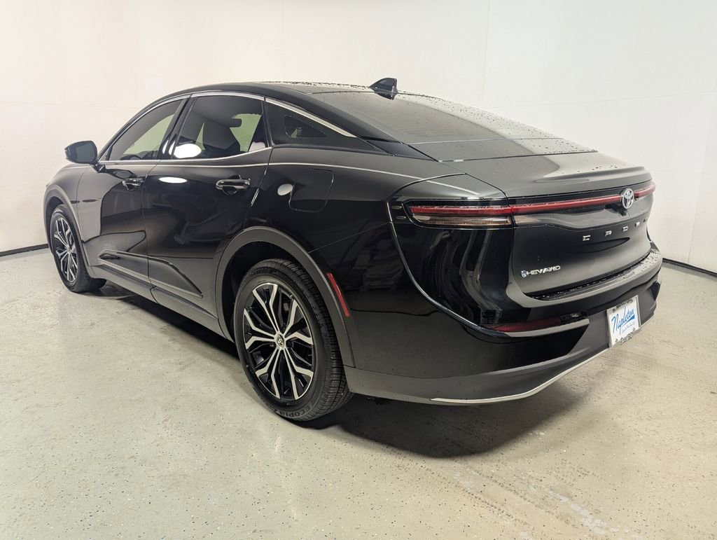 Used 2026 Toyota Crown XLE image 6