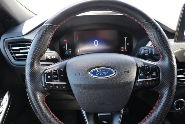 Used 2023 Ford Escape ST-Line FWD image 17