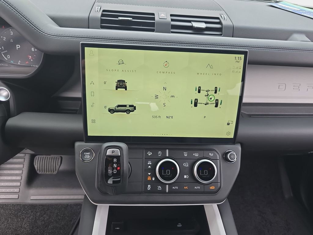 New 2026 Land Rover Defender 130 X-Dynamic SE AWD/4WD image 21