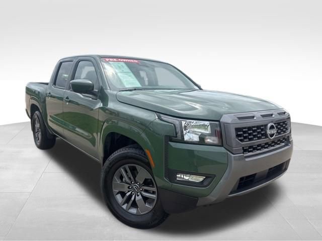 Used 2025 Nissan Frontier SV w/ SV Convenience Package RWD image 2