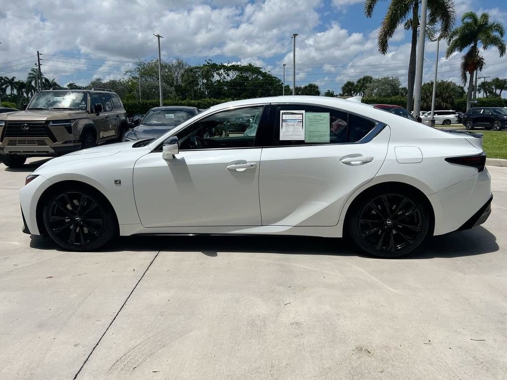 Certified 2021 Lexus IS 350 F Sport RWD image 4