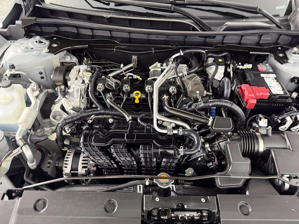 Used 2025 Nissan Altima 2.5 SR AWD/4WD image 24