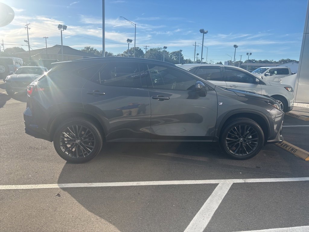 Used 2025 Lexus NX 350h AWD w/ Premium Package image 3