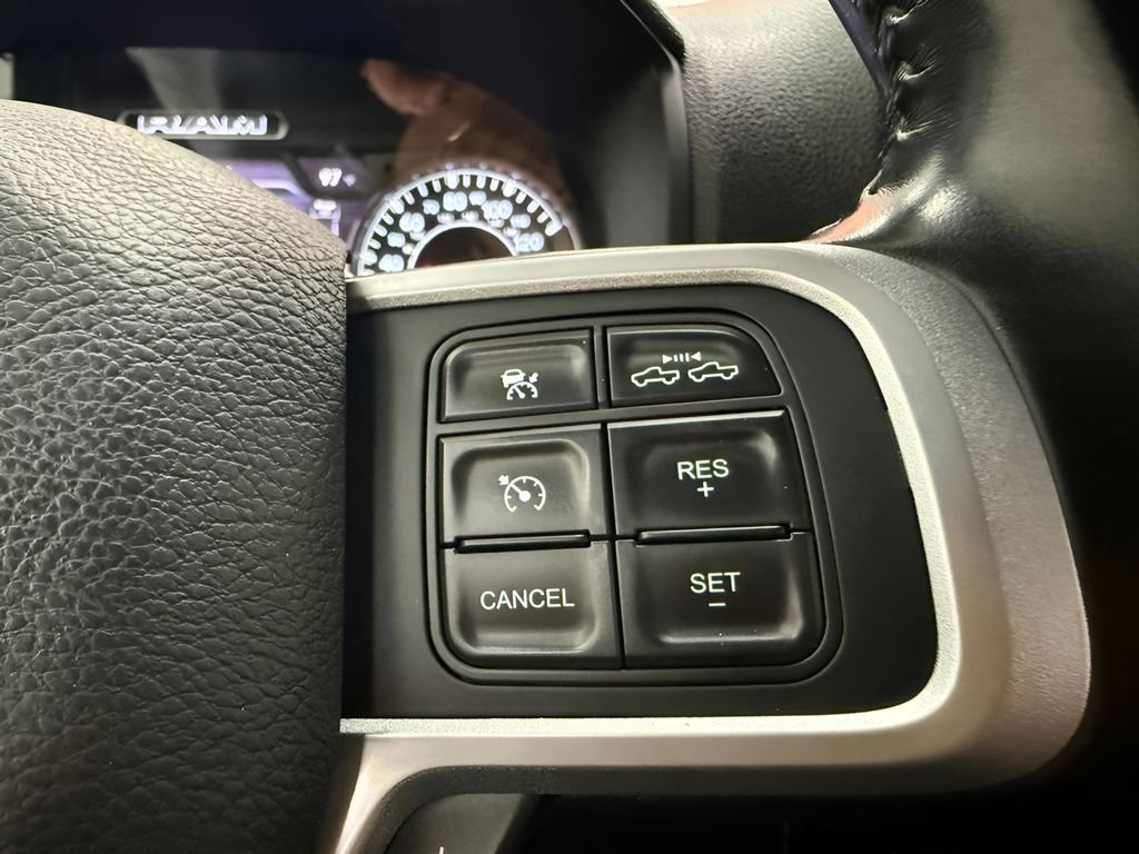 Used 2022 RAM 2500 Tradesman w/ Safety Group AWD/4WD image 19