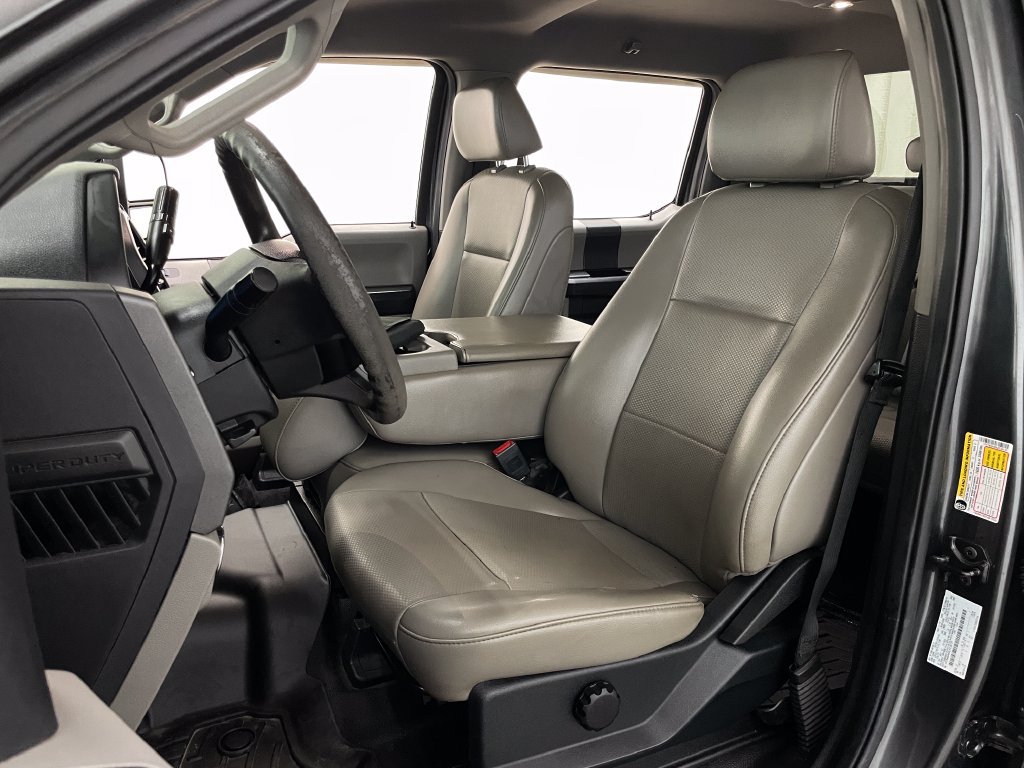 Used 2020 Ford F250 XL w/ Power Equipment Group RWD image 19