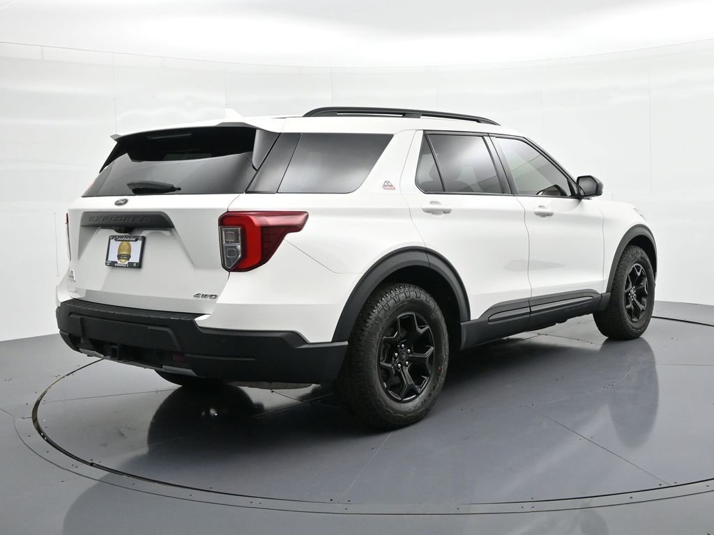 Used 2023 Ford Explorer Timberline w/ Timberline Technology Package AWD/4WD image 6