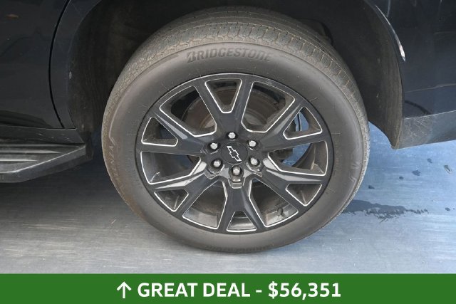 Used 2023 Chevrolet Tahoe High Country w/ Advanced Technology Package AWD/4WD image 13