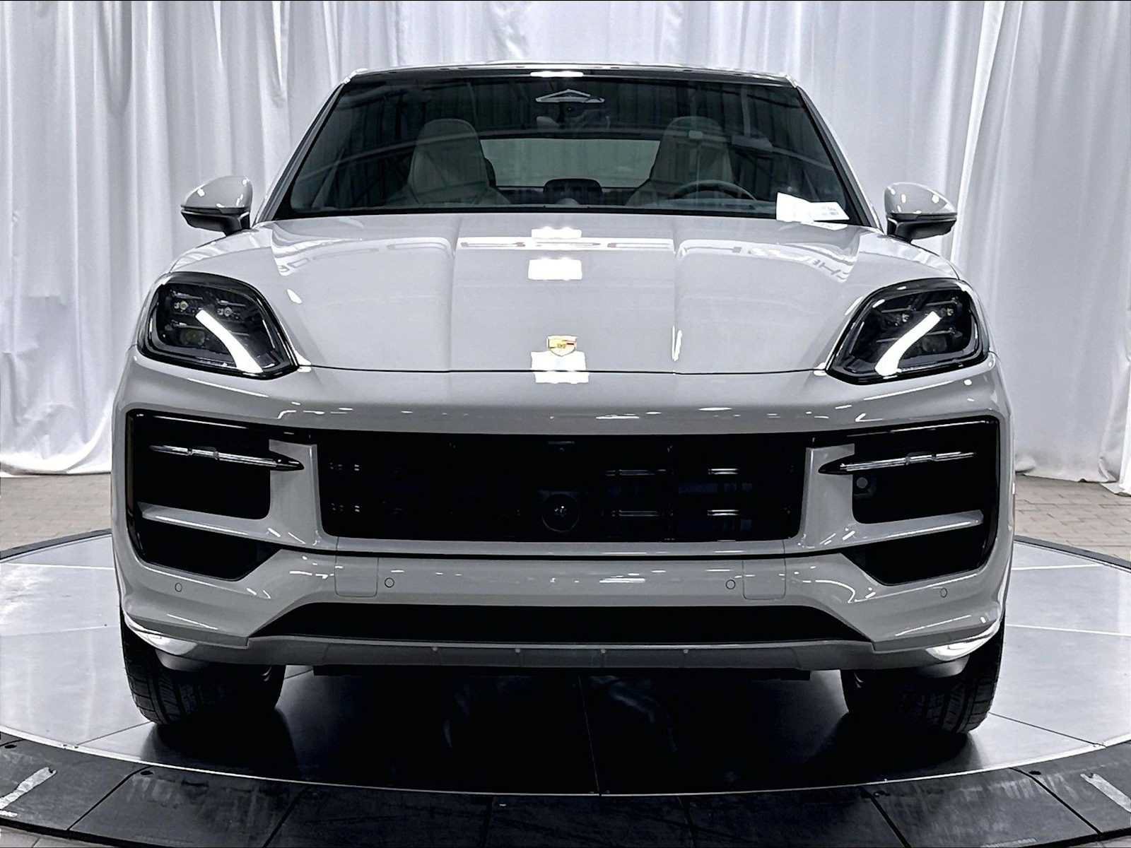 New 2026 Porsche Cayenne S AWD/4WD image 4