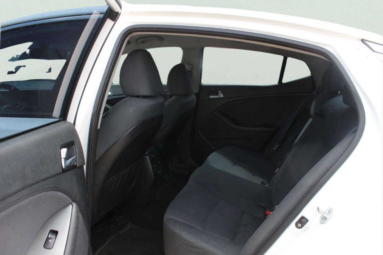 Used 2016 Kia Optima Hybrid w/ Hybrid Convenience Package FWD image 7