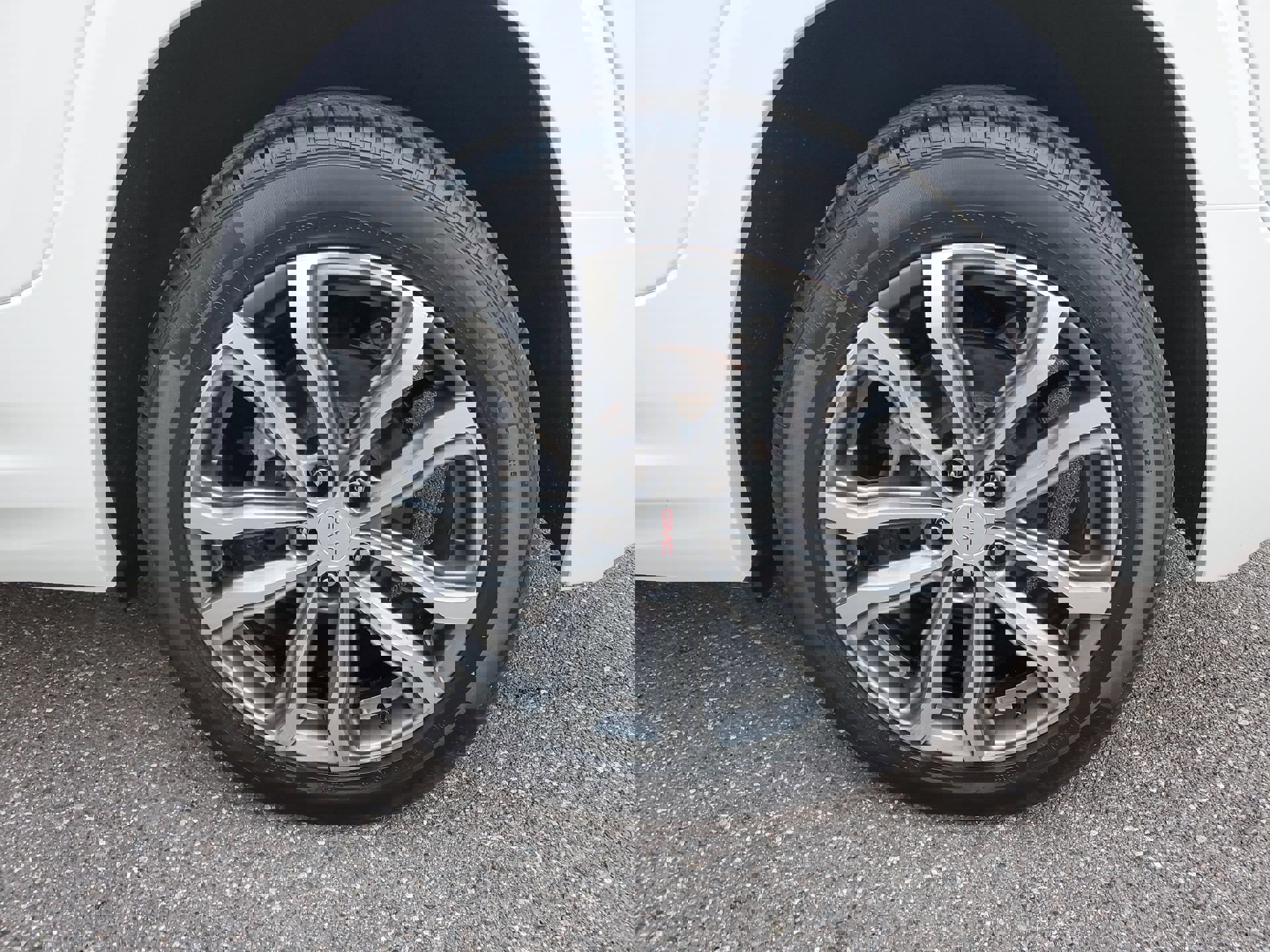 Used 2020 GMC Terrain Denali w/ Denali Premium Package image 79