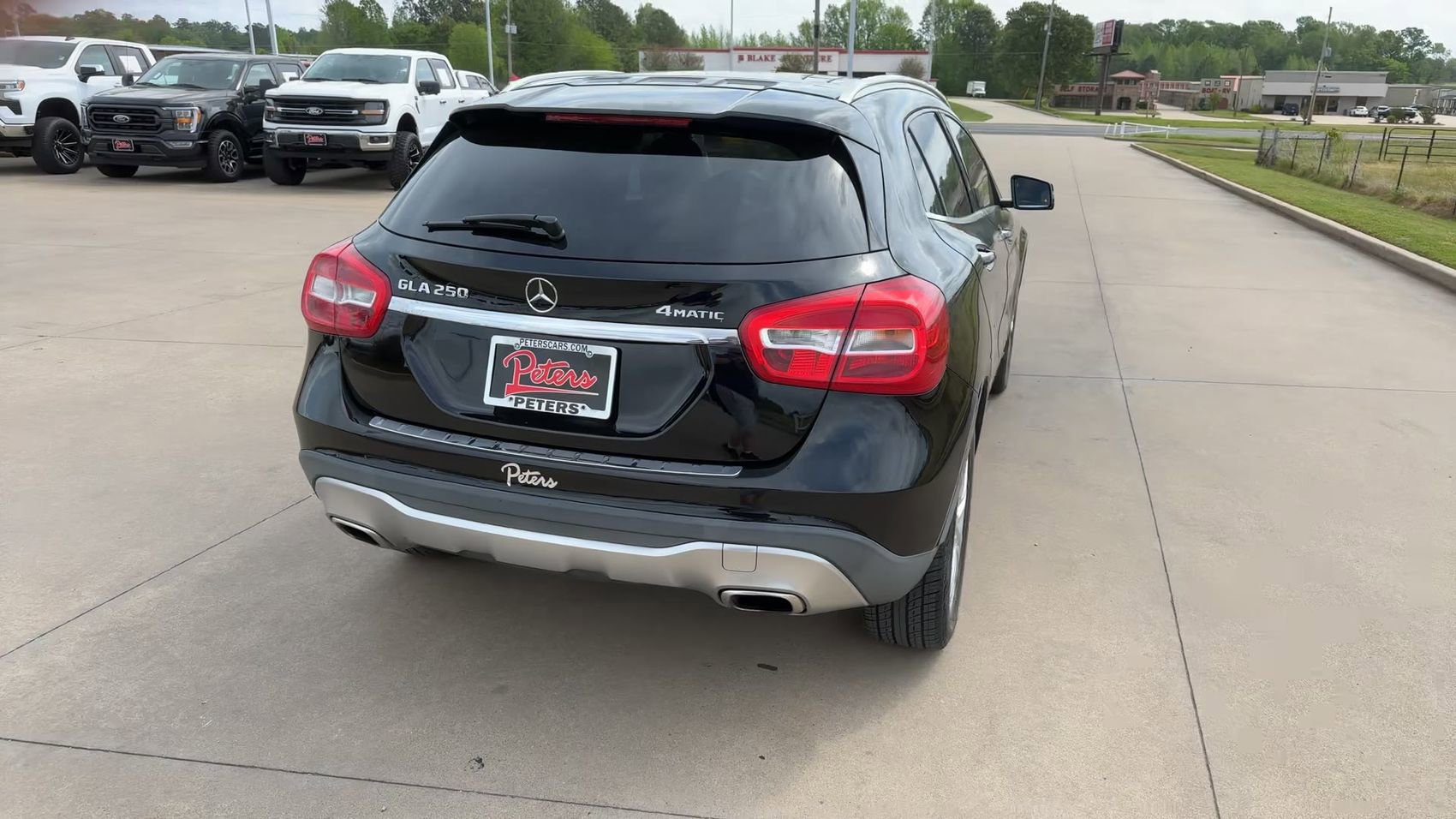 Used 2018 Mercedes-Benz GLA 250 4MATIC image 8
