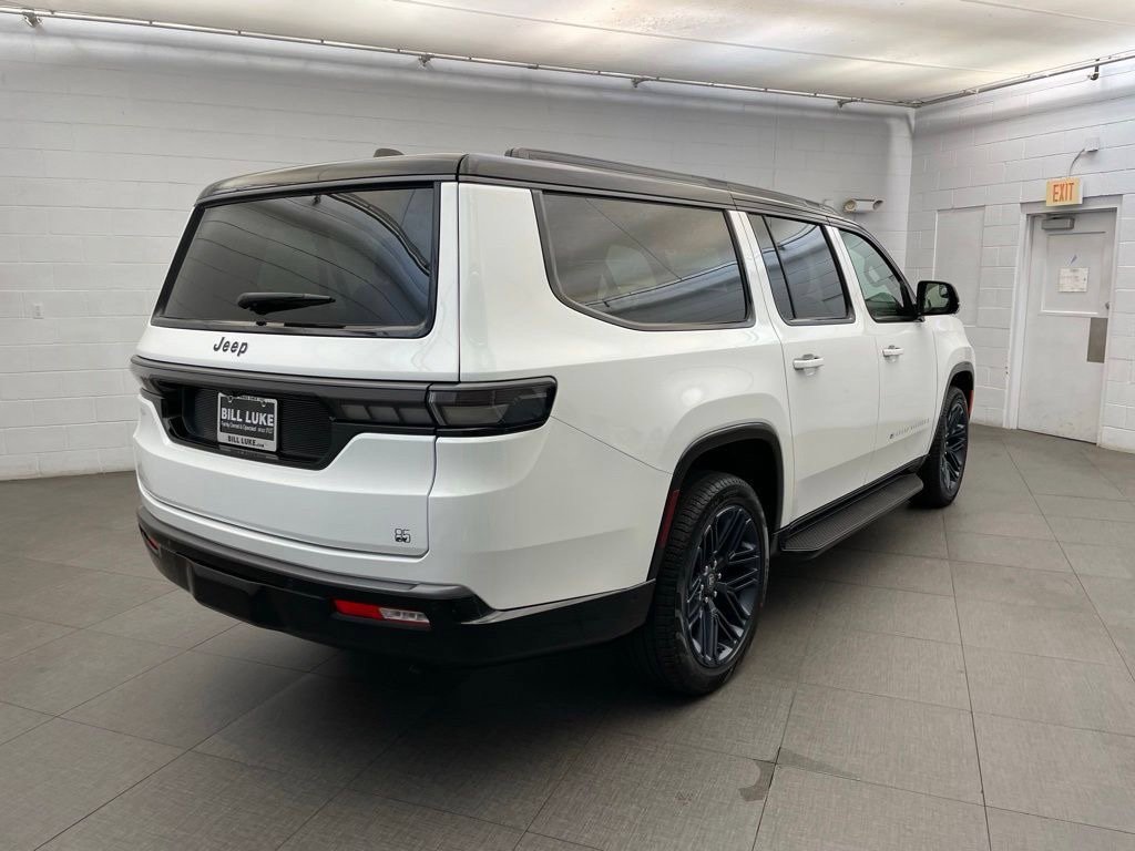New 2026 Jeep Grand Wagoneer L 4WD image 4