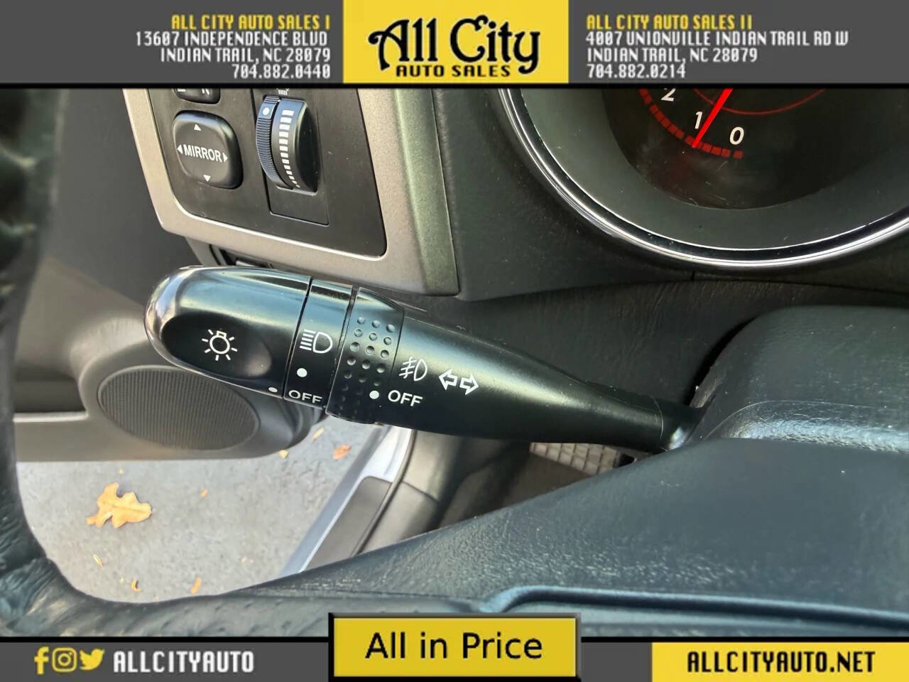 Used 2008 Toyota Matrix XR image 20