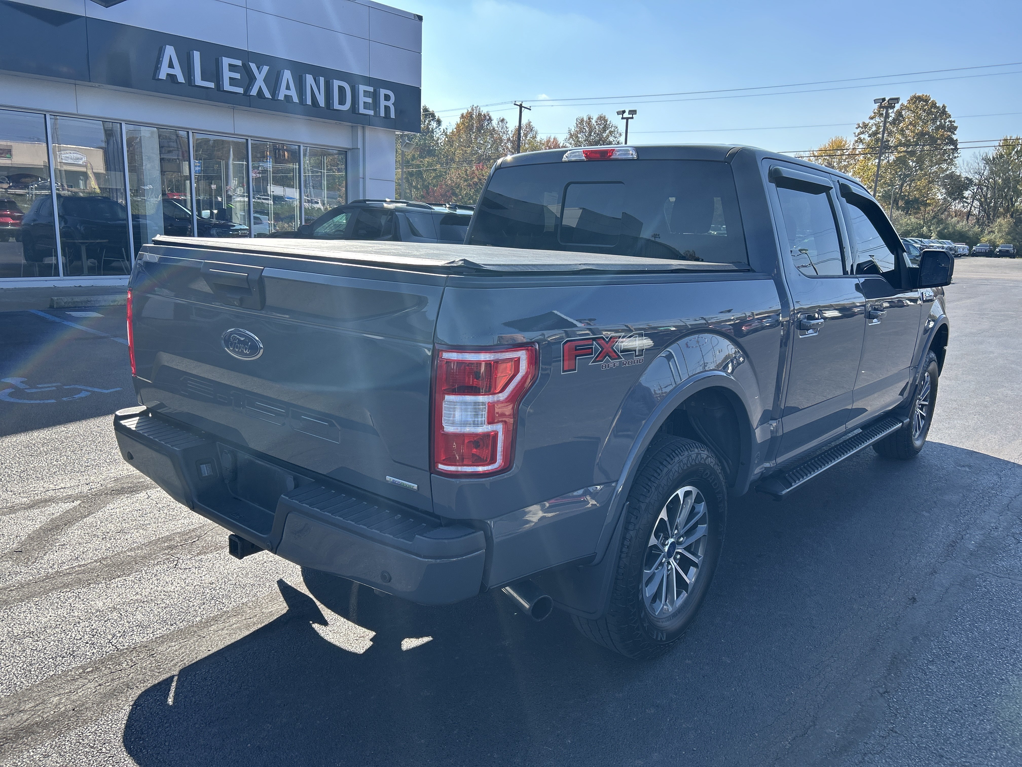 Used 2020 Ford F150 XLT w/ Equipment Group 302A Luxury AWD/4WD image 3